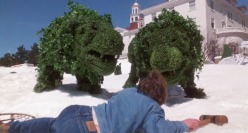 shining-1997-miniseries-jack-torrance-hedge-animals-topiary-steven-webber